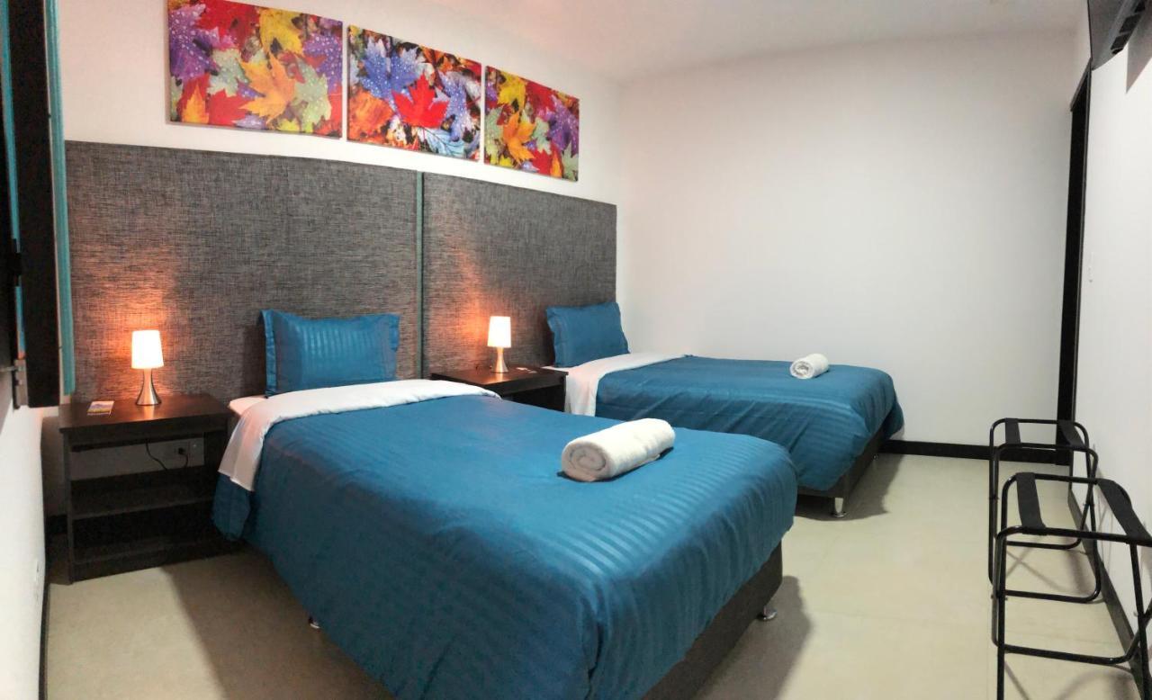 Beta Hotel Саленто Екстериор снимка