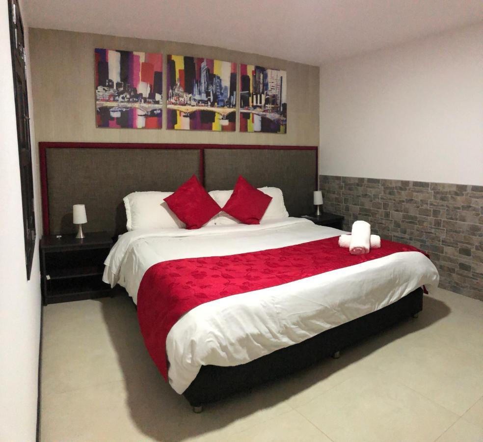 Beta Hotel Саленто Екстериор снимка