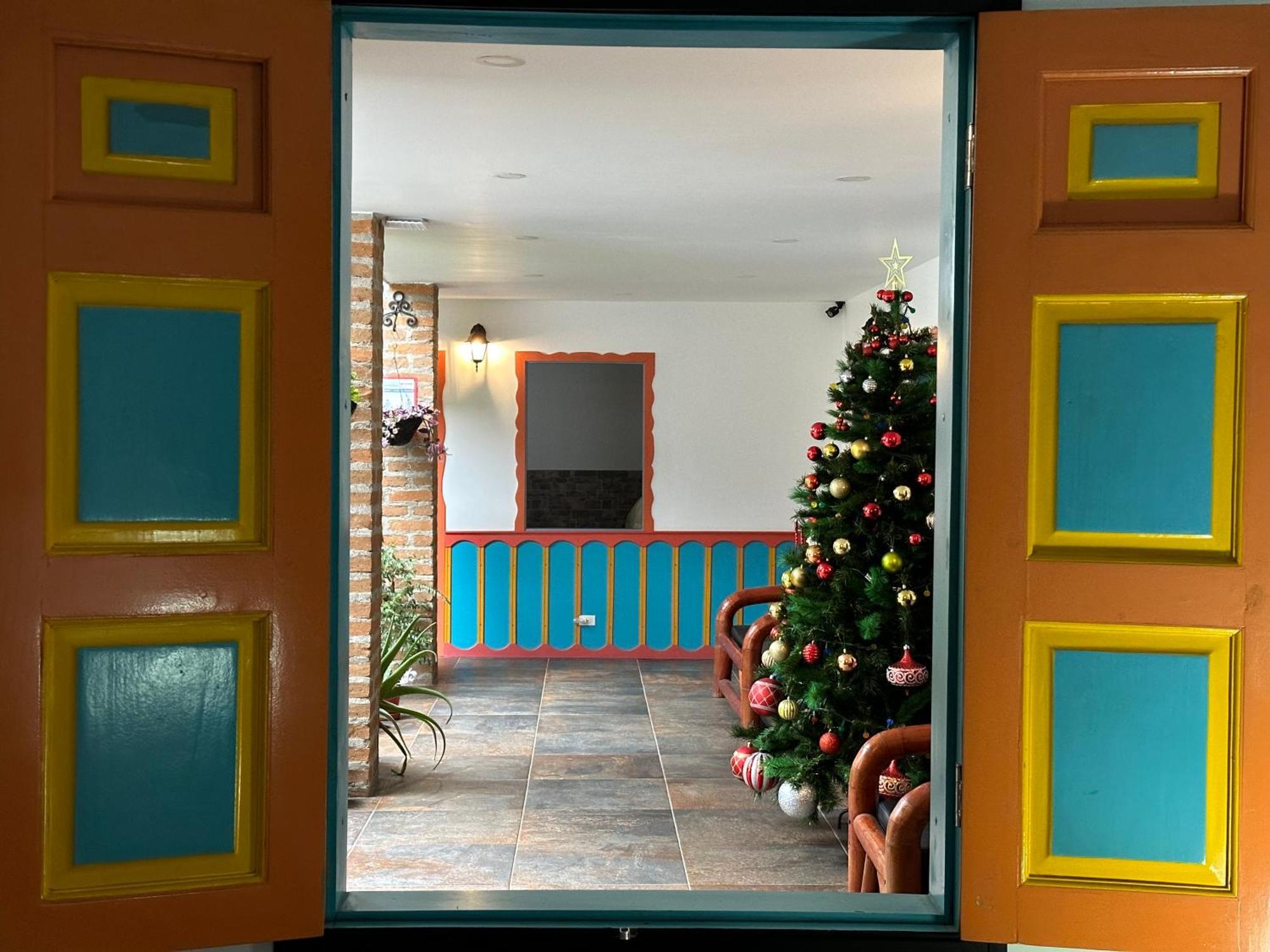Beta Hotel Саленто Екстериор снимка