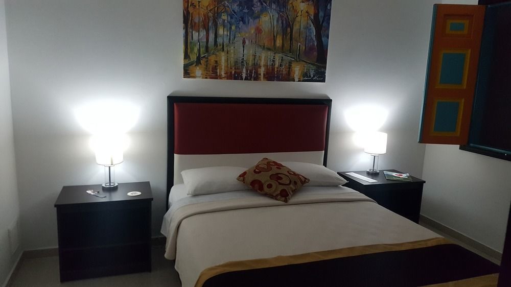 Beta Hotel Саленто Екстериор снимка
