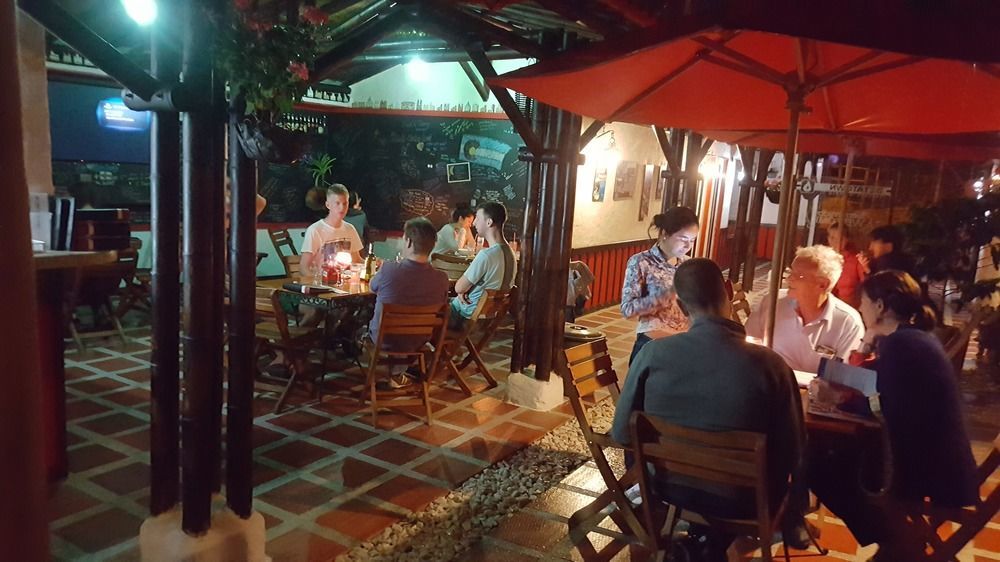 Beta Hotel Саленто Екстериор снимка
